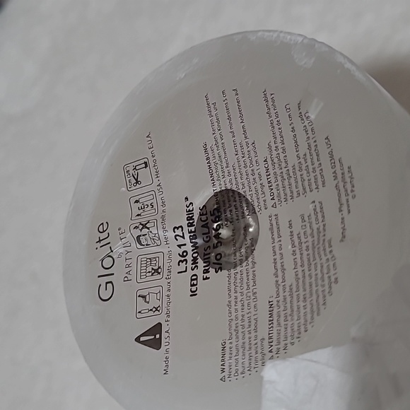 PARTY LIFE GLO LITE THE WORLD'S BRIGHTEST PILAR CANDLE ICES SNOWBERRIES 3"X6" - Picture 3 of 13